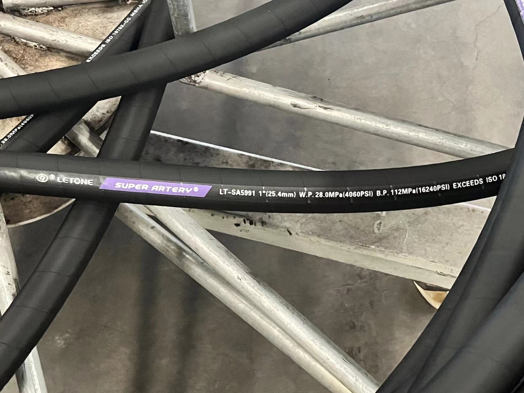 鋼絲編織膠管鋼絲層出現問題的原因