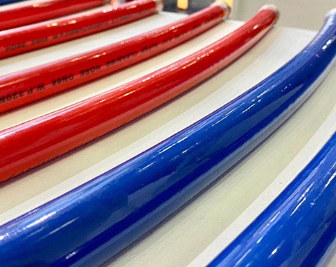 耐高溫軟管:抵御極端溫度的管道利器