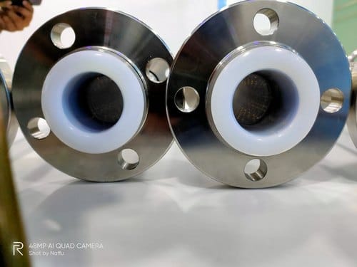 高壓鋼絲編織膠管的連接和密封方法