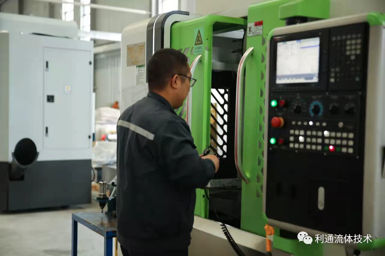 耐高溫蒸汽膠管的分類及特點介紹—高壓膠管